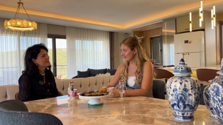 GAYRİMENKUL DANIŞMANI ARZU UZER & İÇ MİMAR HAZAL ÇAĞAN ile MİNİ RÖPORTAJ