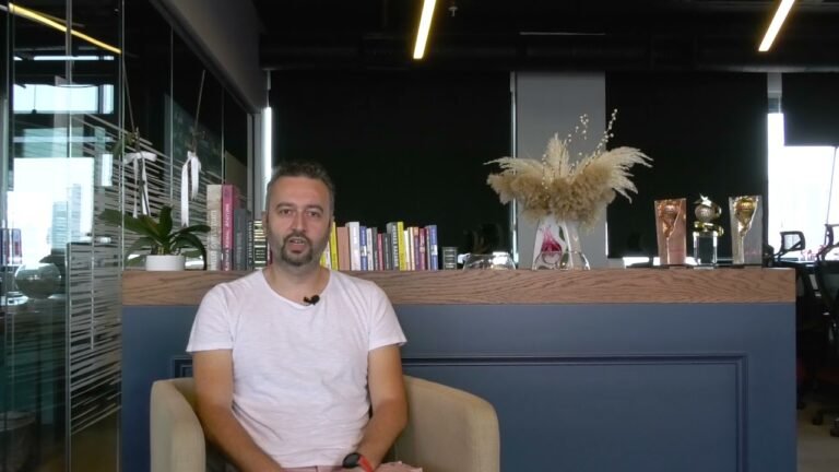 MUTLU MÜŞTERİLERİMİZİ DİNLEYELİM – Bahadır Günday