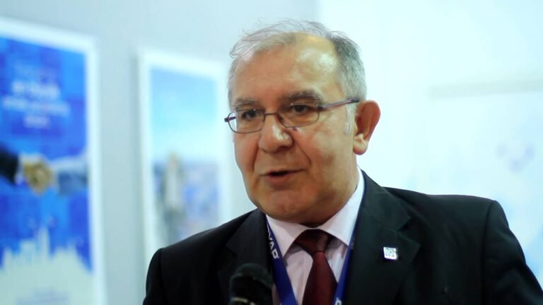 TURYAP emlak sektöründe franchise veren ilk firma olma unvanını koruyor