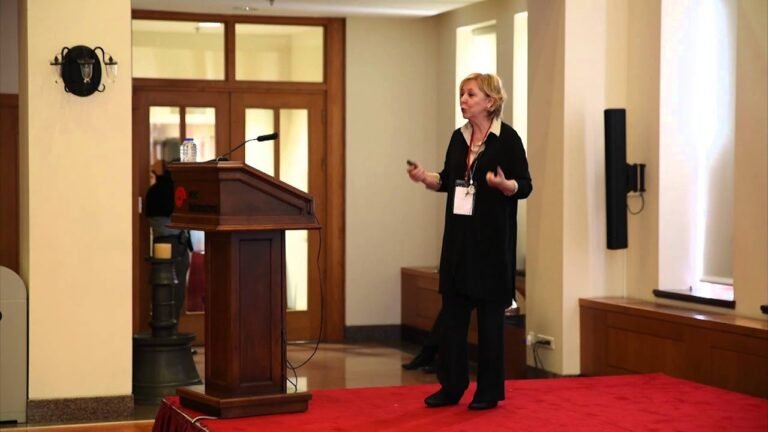 Fenerin Geleceği | Ufuk Tarhan | TEDxKoçUniversity