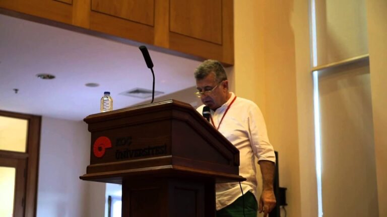 Sanat Şehri Olarak İstanbul | Ali Güreli | TEDxKoçUniversity