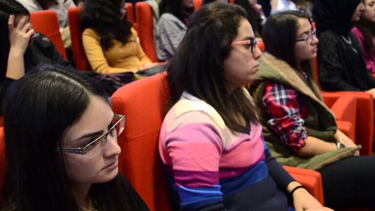 Etkili Olma Yolunda Fikir ve Eylem | Mehmet ATES | TEDxYamanlarMalhunHatunHS