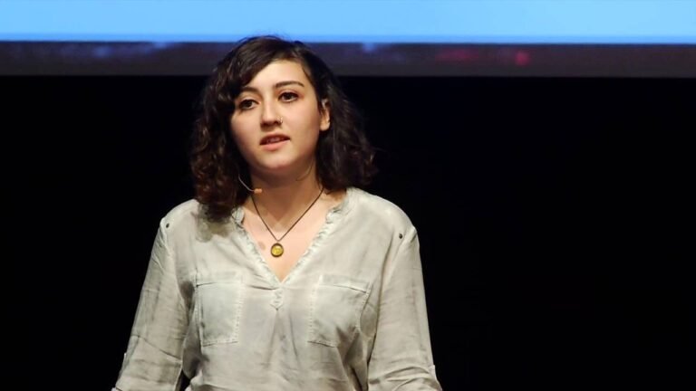 Mirketlerden Kargalara İnsan Doğasına Yolculuk 2015 | Selin Ersoy | TEDxReset